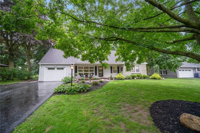 178 Locust Hill Drive, Henrietta, NY 14618