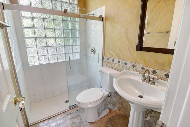 713 NW 123rd Drive, Coral Springs, FL 33071