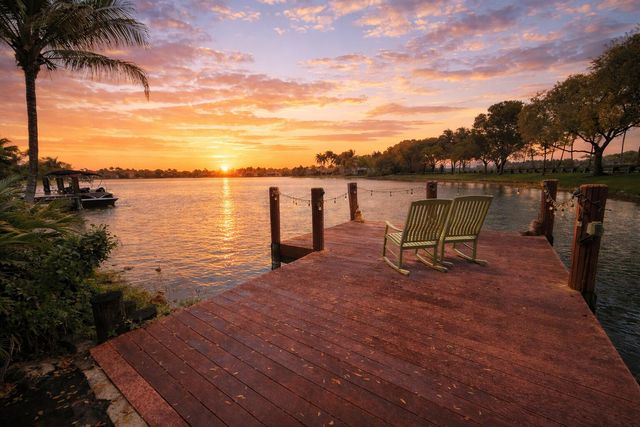 713 NW 123rd Drive, Coral Springs, FL 33071