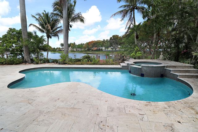 713 NW 123rd Drive, Coral Springs, FL 33071