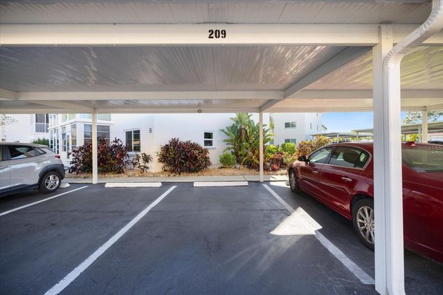 708 TAMIAMI TRAIL S 209, Venice, FL 34285