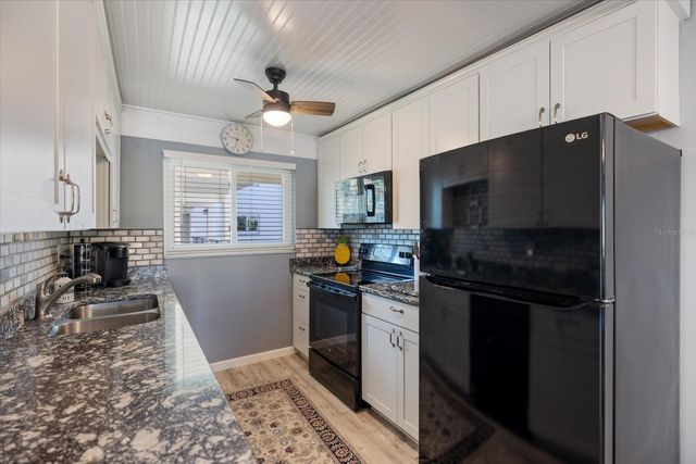 708 TAMIAMI TRAIL S 209, Venice, FL 34285