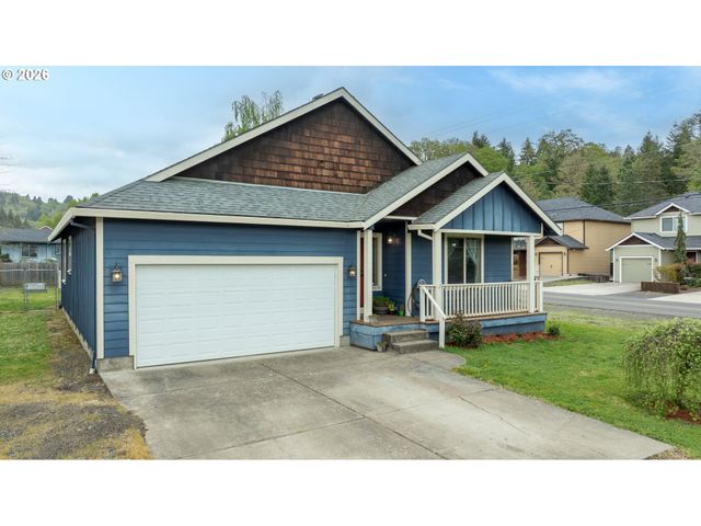 855 Ne YAMHILL St, Sheridan, OR 97378