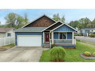 855 Ne YAMHILL St, Sheridan, OR 97378