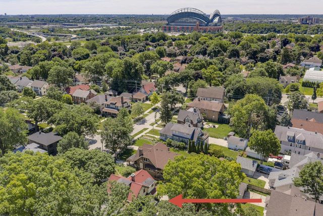 611 N 50th STREET, Milwaukee, WI 53208