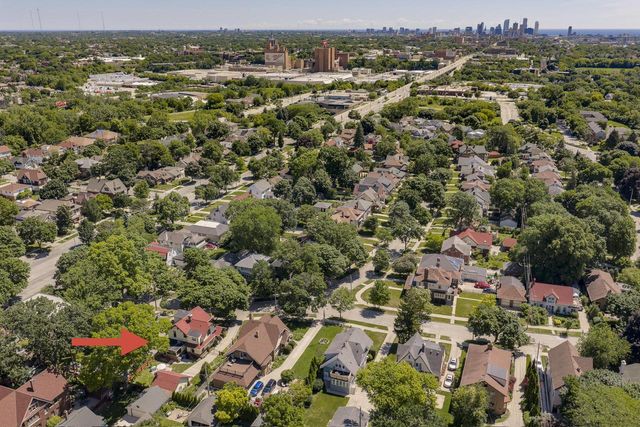 611 N 50th STREET, Milwaukee, WI 53208