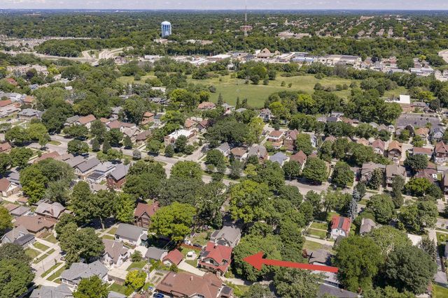 611 N 50th STREET, Milwaukee, WI 53208