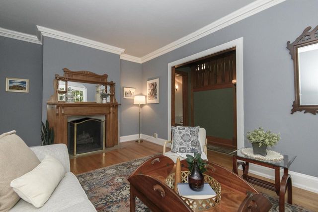 611 N 50th STREET, Milwaukee, WI 53208
