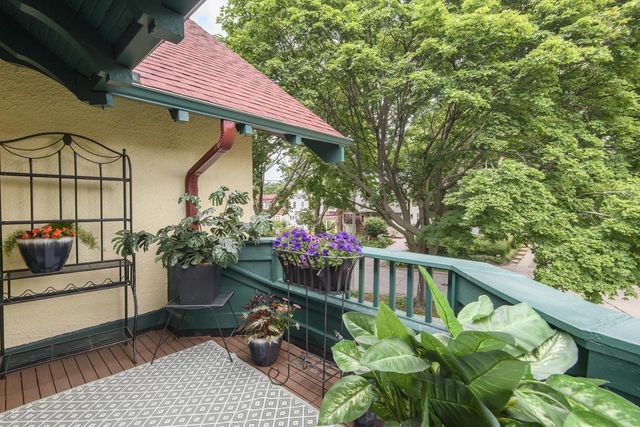 611 N 50th STREET, Milwaukee, WI 53208