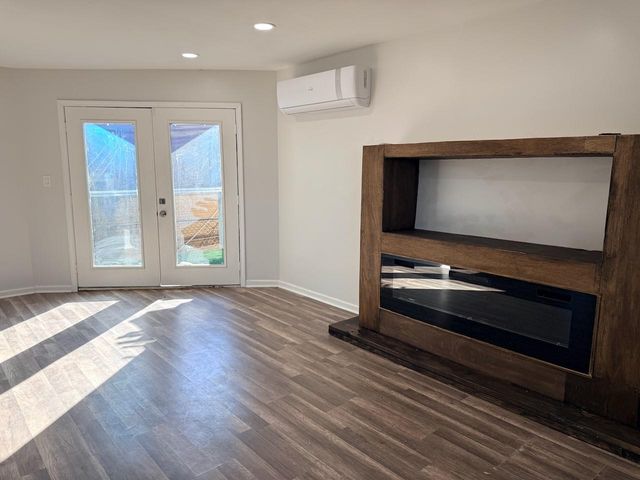 3512 Castor Street, Houston, TX 77022