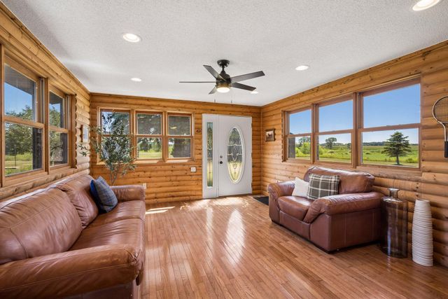 7385 322nd Street, Saint Joseph, MN 56374