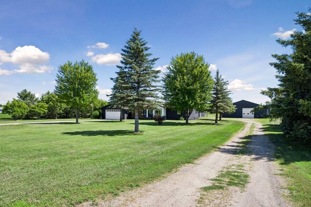 7385 322nd Street, Saint Joseph, MN 56374