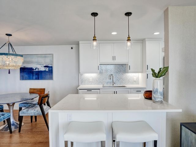 1051 Hillsboro Mile 510e, Hillsboro Beach, FL 33062