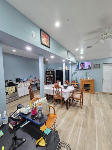 908 County Road 340, Cleveland, TX 77327