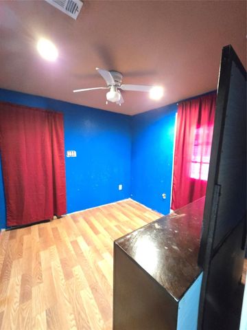 908 County Road 340, Cleveland, TX 77327