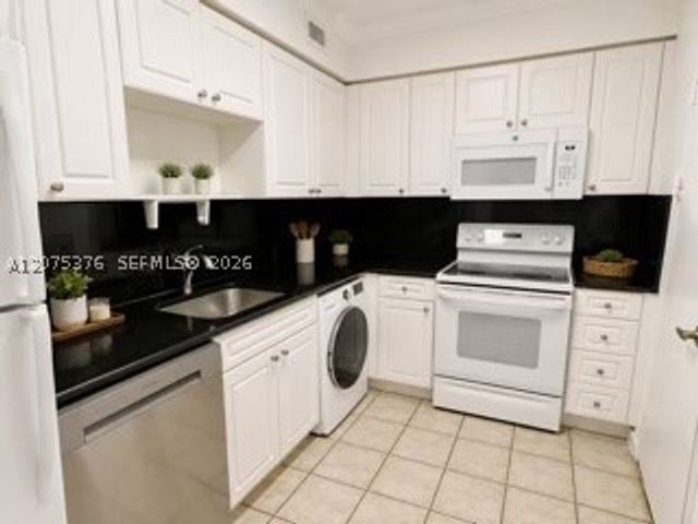 2501 S Ocean Dr 439, Hollywood, FL 33019