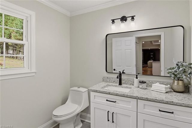 858 Riverbend Drive, Bermuda Run, NC 27006