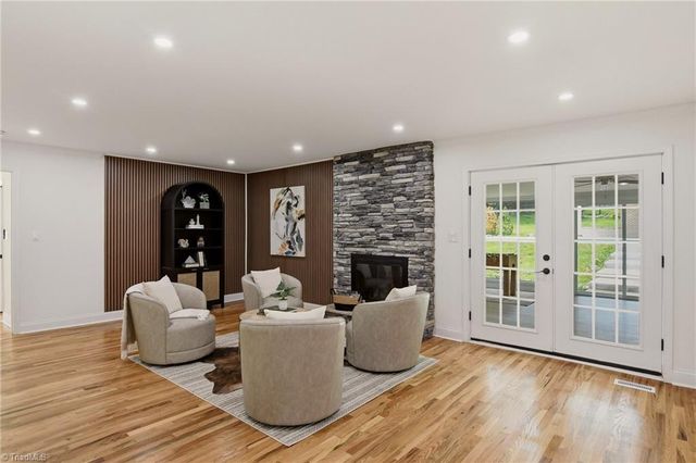 858 Riverbend Drive, Bermuda Run, NC 27006