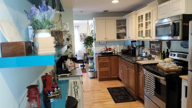 60 Mcquesten Street, Manchester, NH 03102