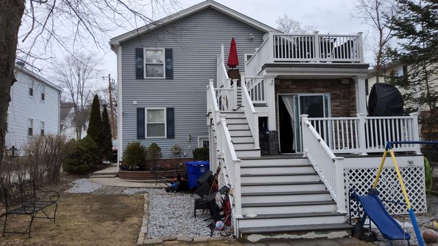 60 Mcquesten Street, Manchester, NH 03102