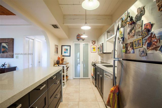 10449 SW 78th St, Miami, FL 33173