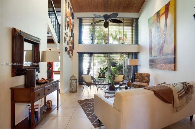 10449 SW 78th St, Miami, FL 33173