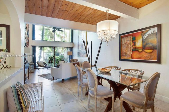 10449 SW 78th St, Miami, FL 33173