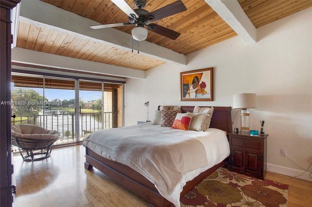 10449 SW 78th St, Miami, FL 33173