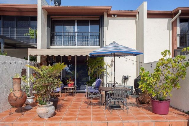 10449 SW 78th St, Miami, FL 33173