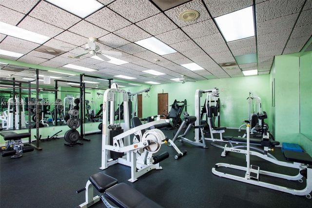 10449 SW 78th St, Miami, FL 33173