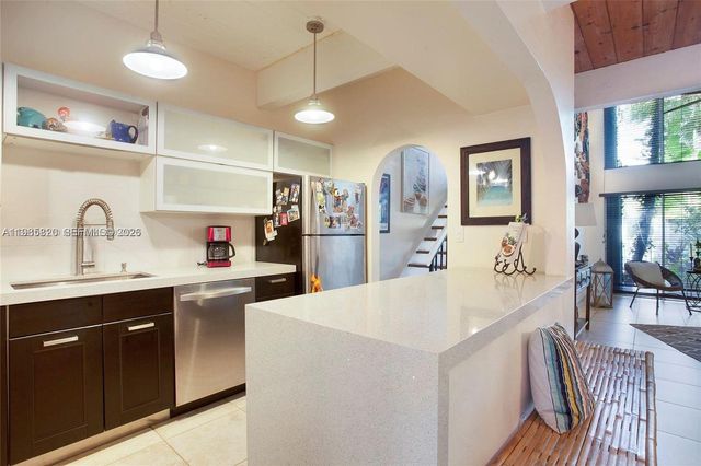 10449 SW 78th St, Miami, FL 33173