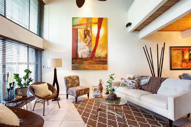 10449 SW 78th St, Miami, FL 33173