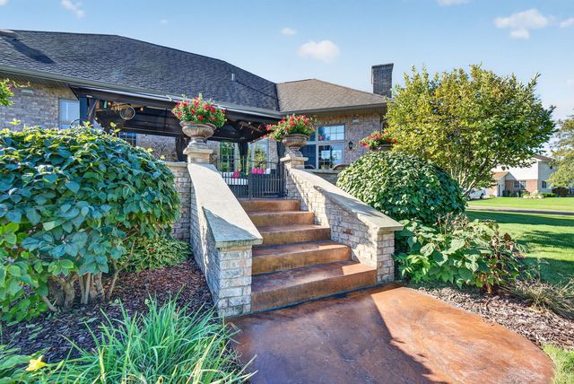 25118 W McMillin Drive, Channahon, IL 60410