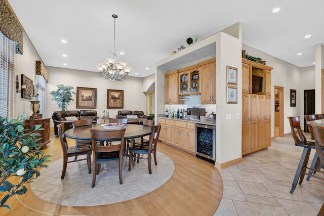 25118 W McMillin Drive, Channahon, IL 60410