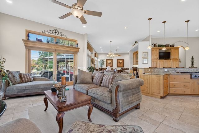 25118 W McMillin Drive, Channahon, IL 60410