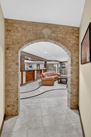 25118 W McMillin Drive, Channahon, IL 60410