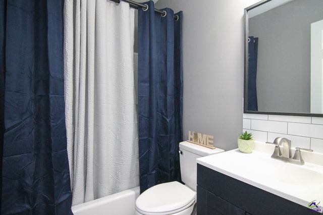 98 Peachtree Place, Warner Robins, GA 31088