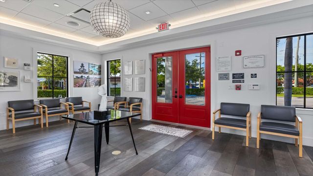 230 George Bush Boulevard, Delray Beach, FL 33444