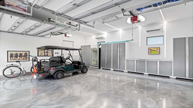 230 George Bush Boulevard, Delray Beach, FL 33444