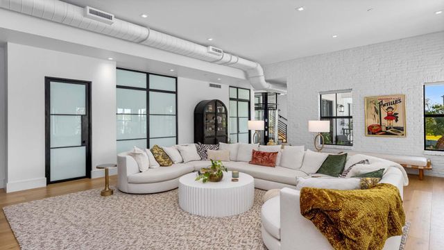 230 George Bush Boulevard, Delray Beach, FL 33444