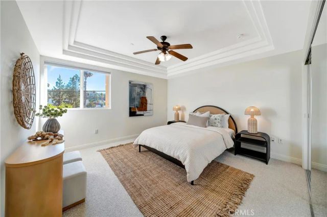 12044 Hoffman Street 303, Studio City, CA 91604