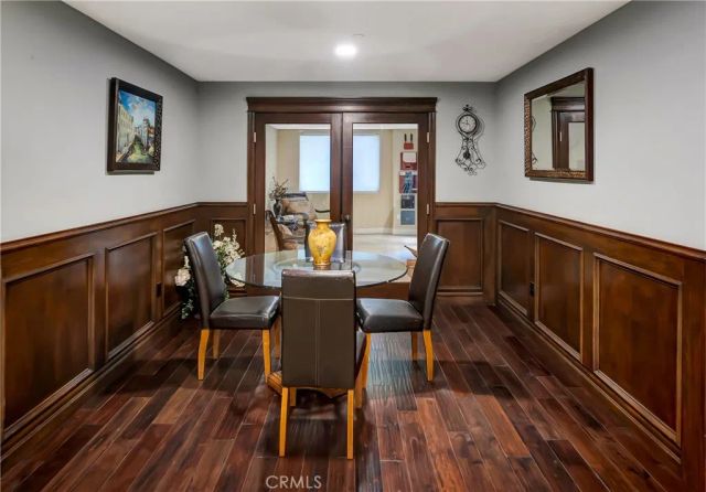 12044 Hoffman Street 303, Studio City, CA 91604