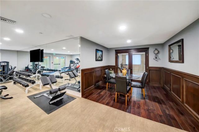 12044 Hoffman Street 303, Studio City, CA 91604