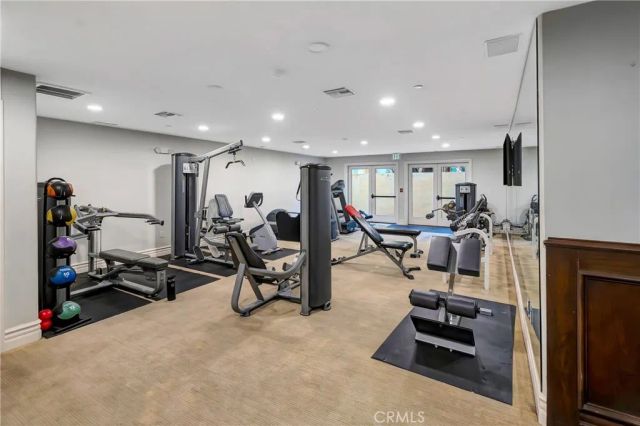 12044 Hoffman Street 303, Studio City, CA 91604