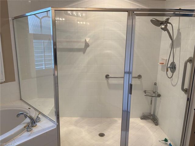 5670 Chelsey LN # 101, Fort Myers, FL 33912