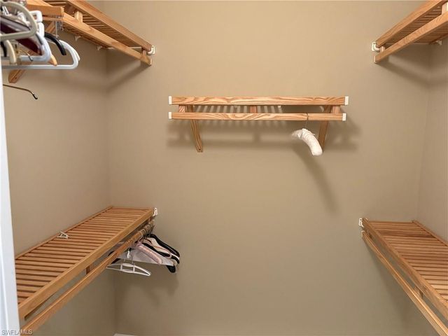 5670 Chelsey LN # 101, Fort Myers, FL 33912