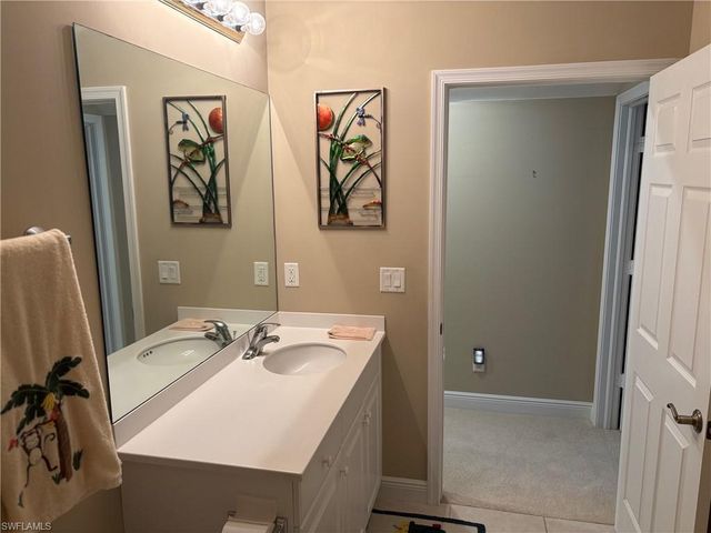 5670 Chelsey LN # 101, Fort Myers, FL 33912