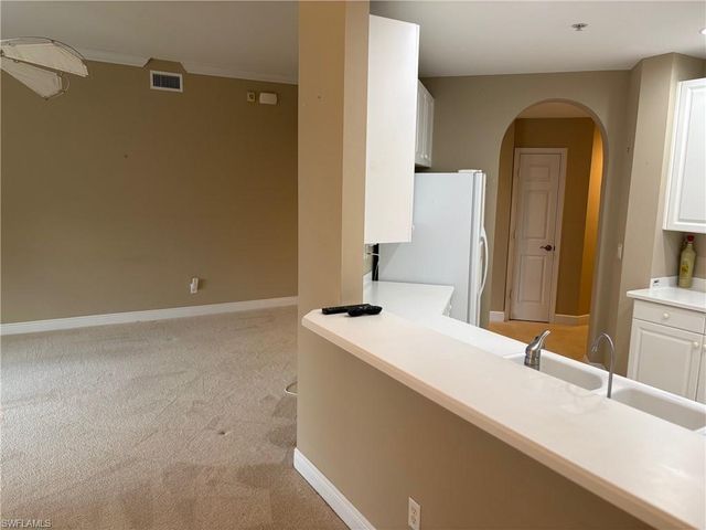 5670 Chelsey LN # 101, Fort Myers, FL 33912