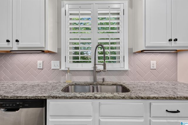 1026 PARKMONT WAY, Chelsea, AL 35043