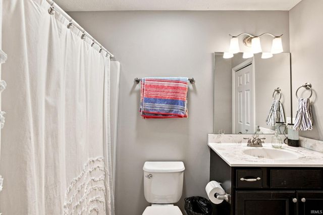 6095 Macleod Court, West Lafayette, IN 47906
